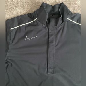 Nike Gold Storm-Fit shirt
